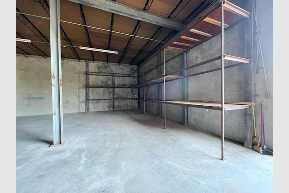 515 W. 2nd (Interior)