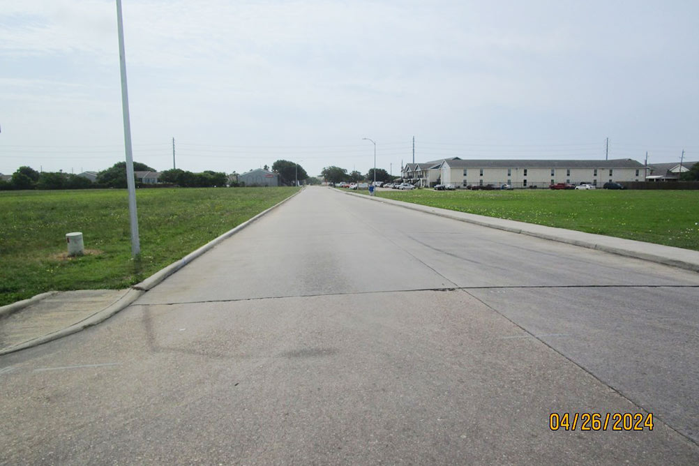 Ave J & Skinner (Road View)